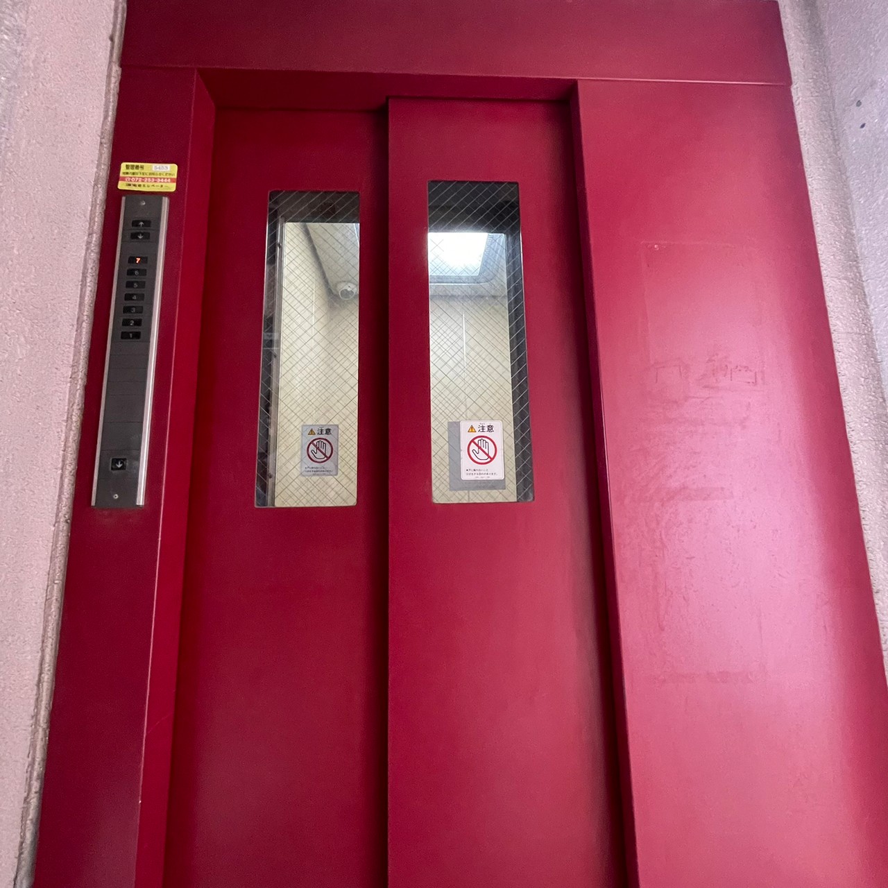 大阪市東淀川区のマンションタイプ物件 エレベーター